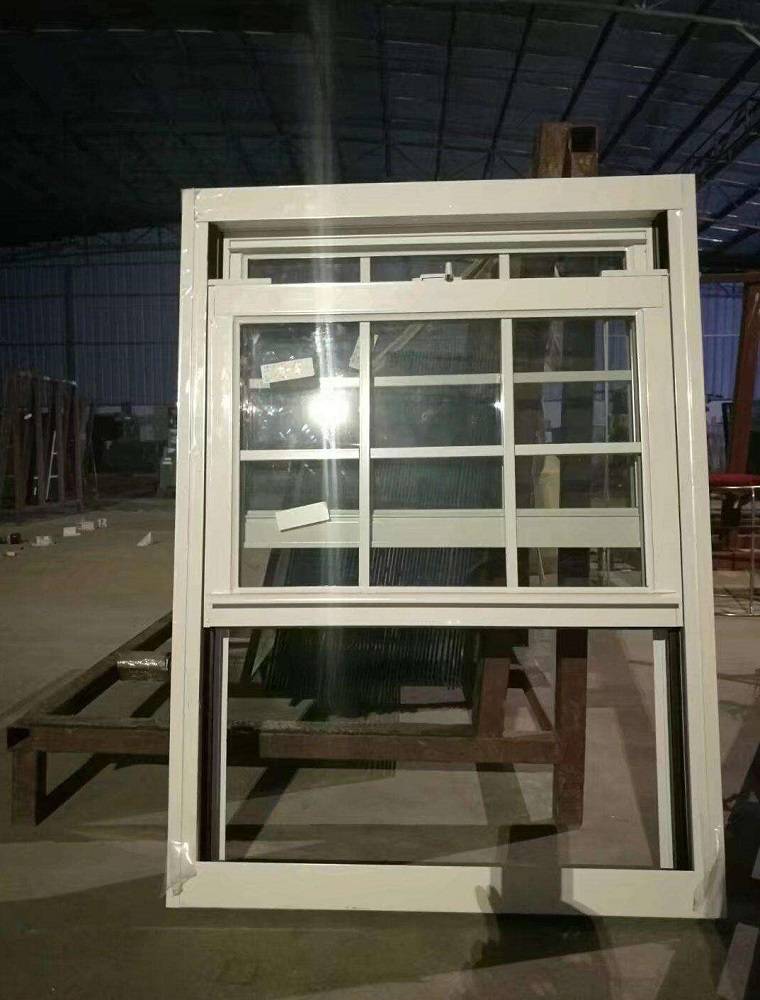 铝合金折叠推拉窗 空间美学与实用功能的完美融合——走进佛山市金房顶门窗