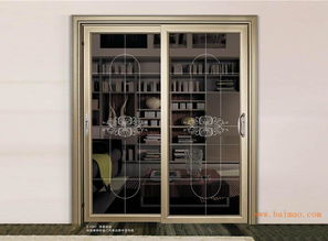 华越门厂 佛山专业厕所工程门制造厂家，以高品质与快速交货赢得市场